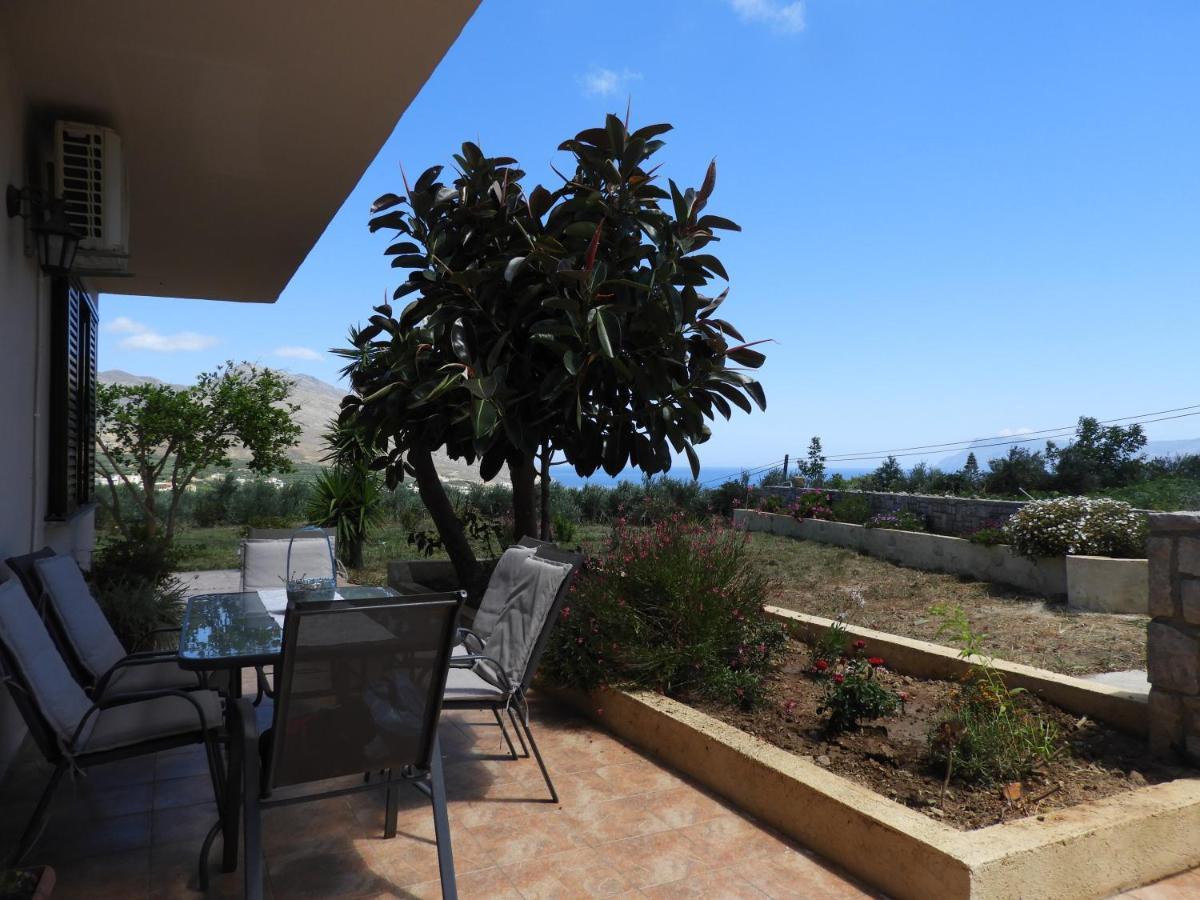 Вілла Chrissi'S House With Garden And Sea View Zerviana Кісамос Екстер'єр фото