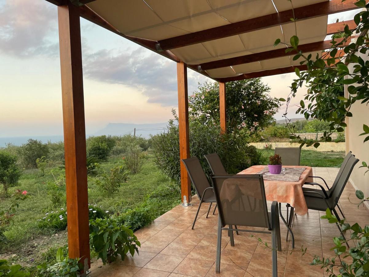 Вілла Chrissi'S House With Garden And Sea View Zerviana Кісамос Екстер'єр фото